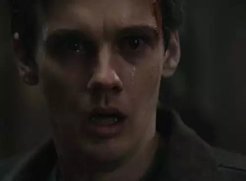 EvilDeadBurn16_134275494842173822_big-cine_deskt.webp