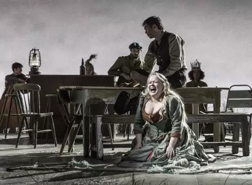 NTLive2026E28093ThePlayboyoftheWesternWorld_134208247088463197_big-cine_deskt.webp