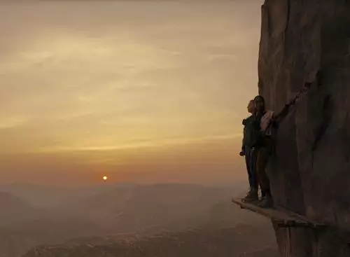 Fall2Deadpoint_134339534861838891_big-cine_deskt.webp