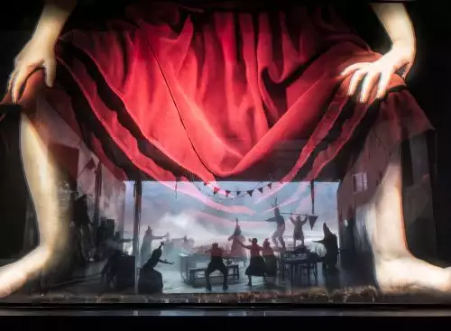 NTLive2026E28093ThePlayboyoftheWesternWorld_134208247114869514_big-cine_deskt.webp