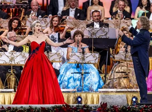 AndrC3A9Rieus2026ChristmasConcertLetItSnow_134320475192613973_big-cine_deskt.webp