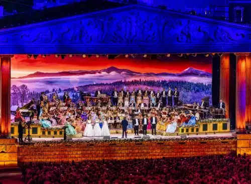 AndrC3A9Rieus2026SummerConcertVivaMaastricht_134258505694679819_big-cine_deskt.webp
